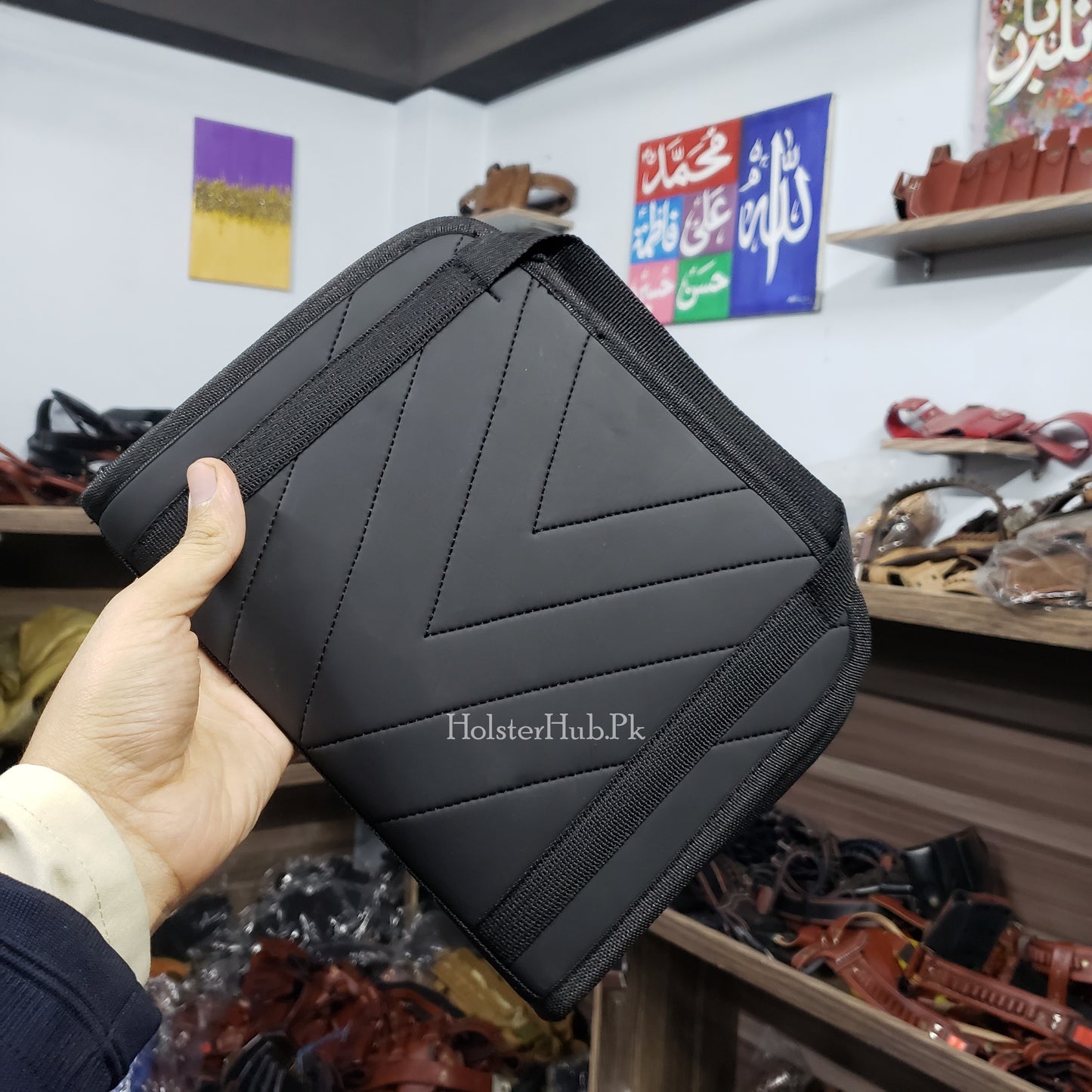 Stealth Carry PC-09: Black PU Leather Pstl Bag *Maximum Discounted*