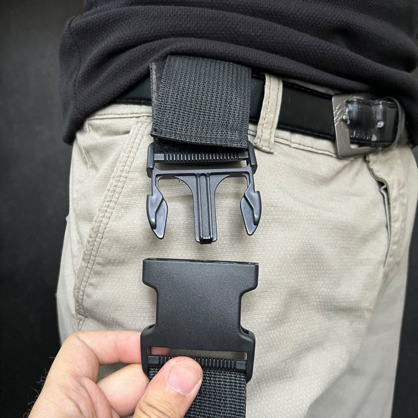 Thigh Holster Made Of Parachute 🎁 Cleaning Kit 100% Free 🔥