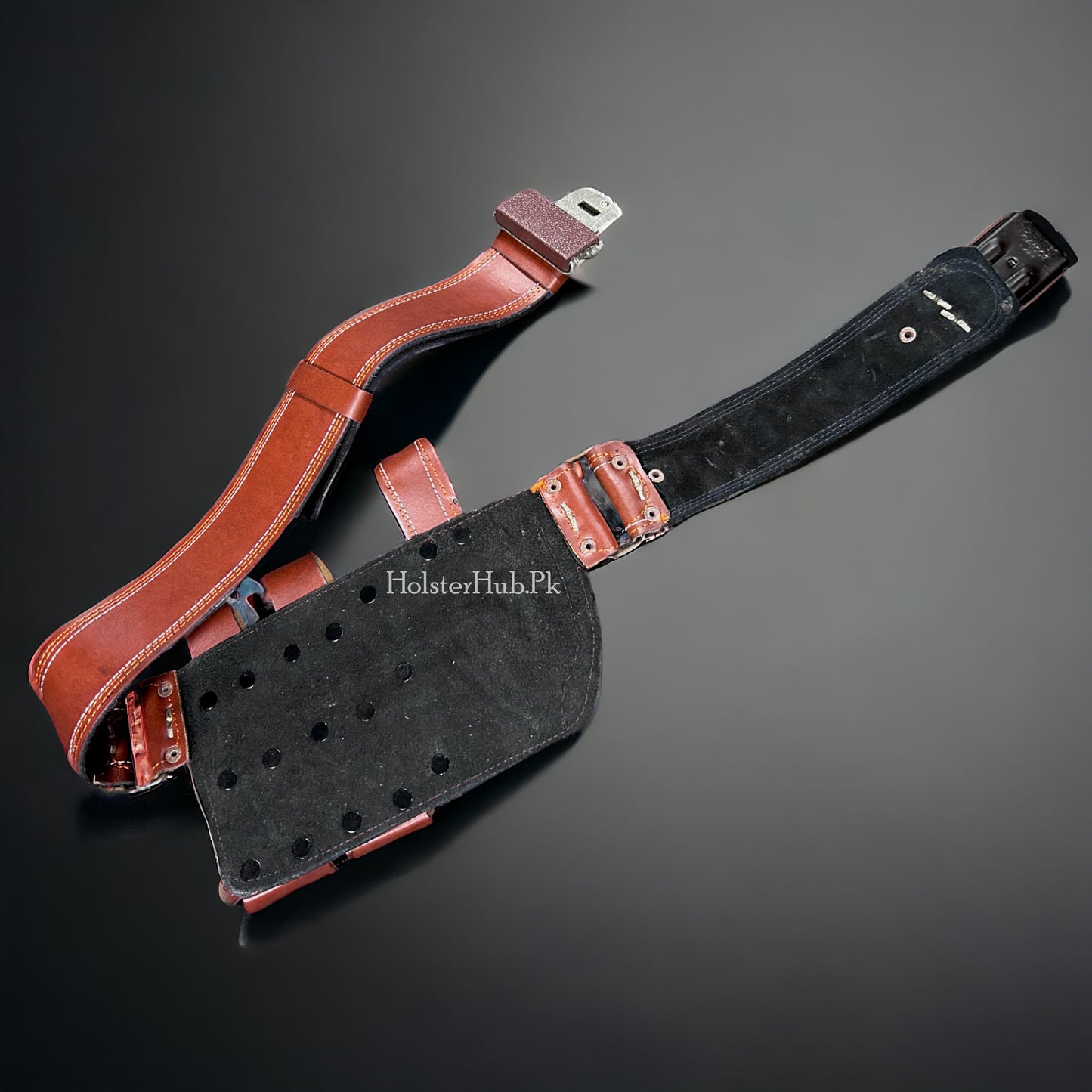 Handmade Leather Holster (PC-02) Craftsmanship Meets Functionality